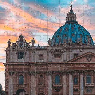 La basílica de San Pedro al atardecer (Vaticano)