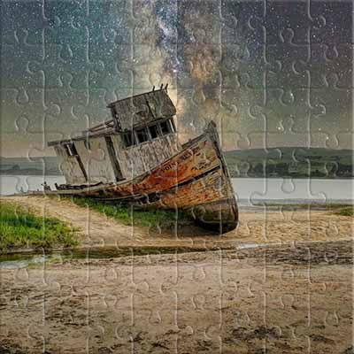Old ship under a starry sky Jigsaw Puzzle